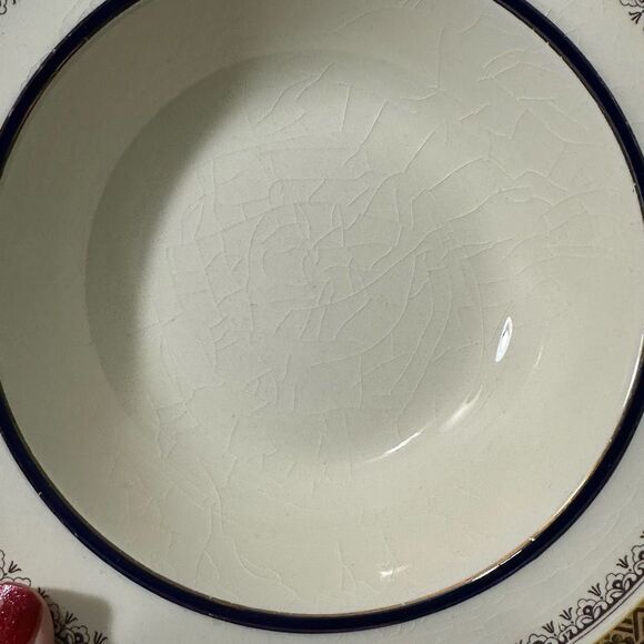 Vintage Myott Son & Company Royalty Pattern Bowls Set of 5 - Picture 12 of 14